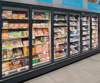 Les meubles réfrigérés Bonnet Névé dédiés au rayon des produits surgelés en grande distribution : conception et respect de l’environnement